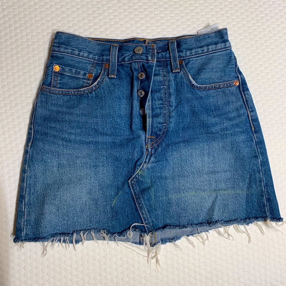Levi denim skirt